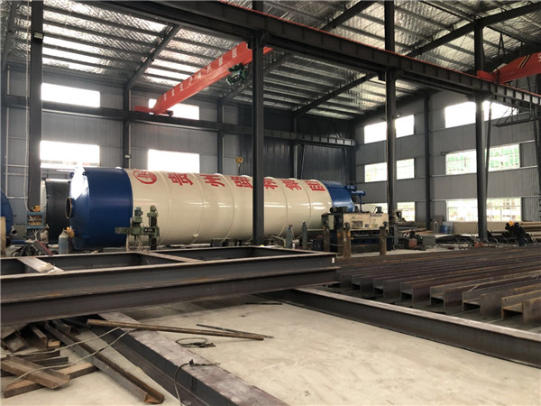 HZS240搅拌站车间生产中