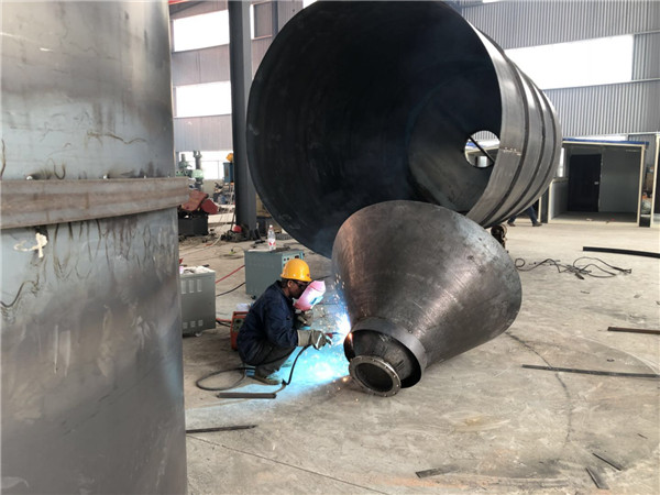 水泥仓生产加工中