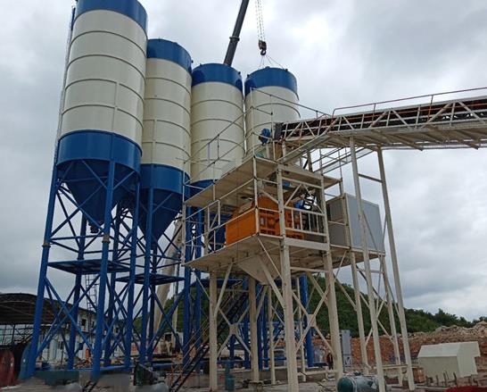 搅拌站主机冬季保养须知